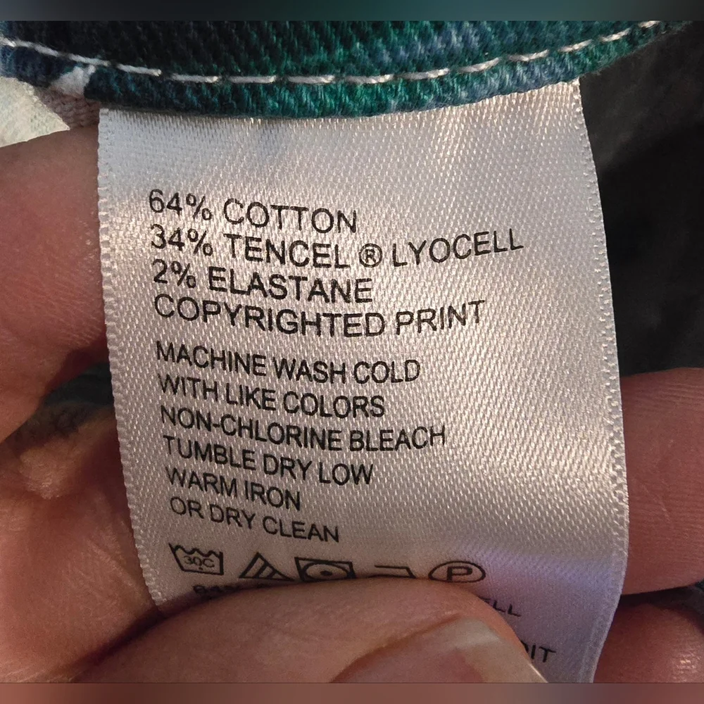 Tommy Bahama Jungle Floral Skinny Jeans Size 0 - Picture 8 of 11